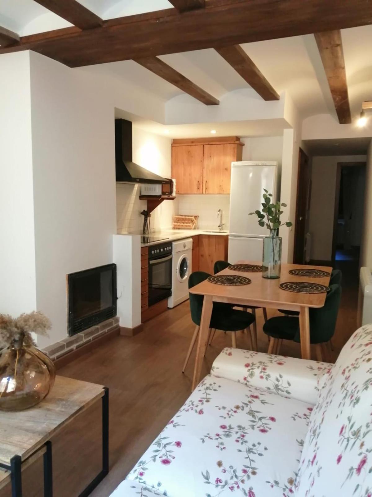 Apartamentos Casa Memé Mora de Rubielos Extérieur photo