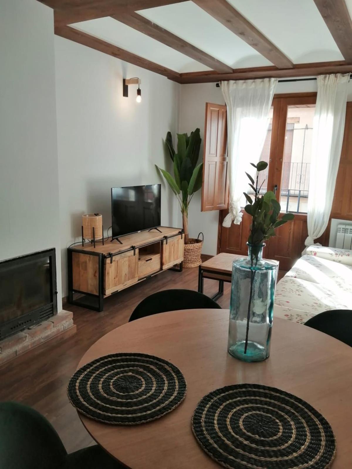 Apartamentos Casa Memé Mora de Rubielos Extérieur photo